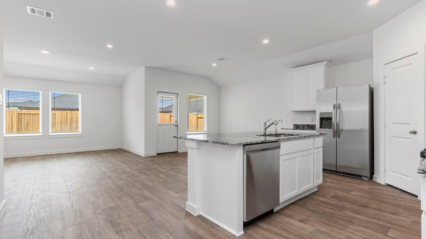 6327 Cherry Mdws Street Rosenberg, TX 77469 - Photo 11 of 48 *Images and 3D tour are for illustration only and options may vary from home as built.