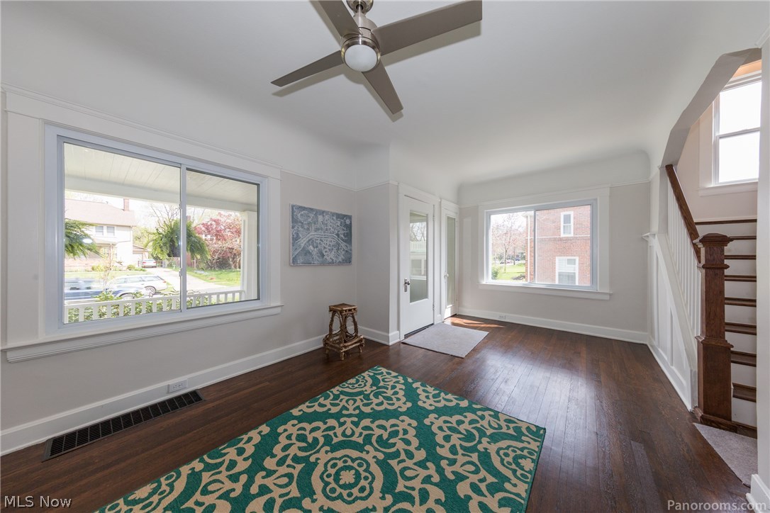 2638 Queenston Road Cleveland Heights, OH 44118 - Photo 5 of 35