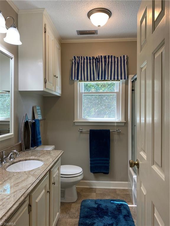 239 Pine Valley Road Mocksville, NC 27028 - Photo 21 of 29 24 X 10 Building. Cute little porch