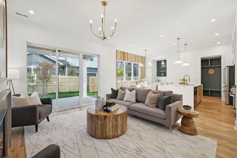 $995,000 | 1621 A Northview Avenue, Nashville, TN 37216