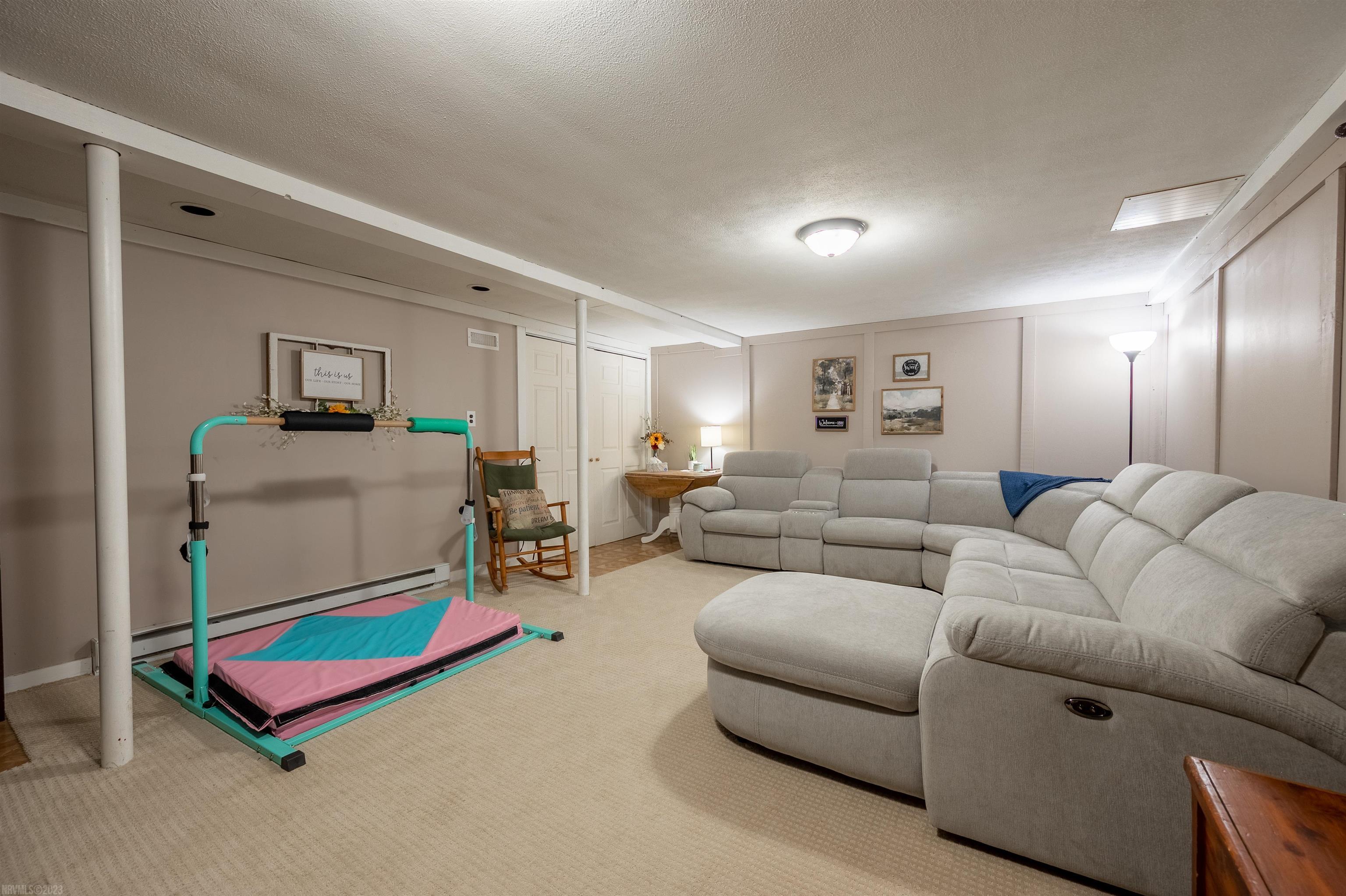 1035 Reading Road Christiansburg, VA 24073 - Photo 16 of 24 Gallery Image 16