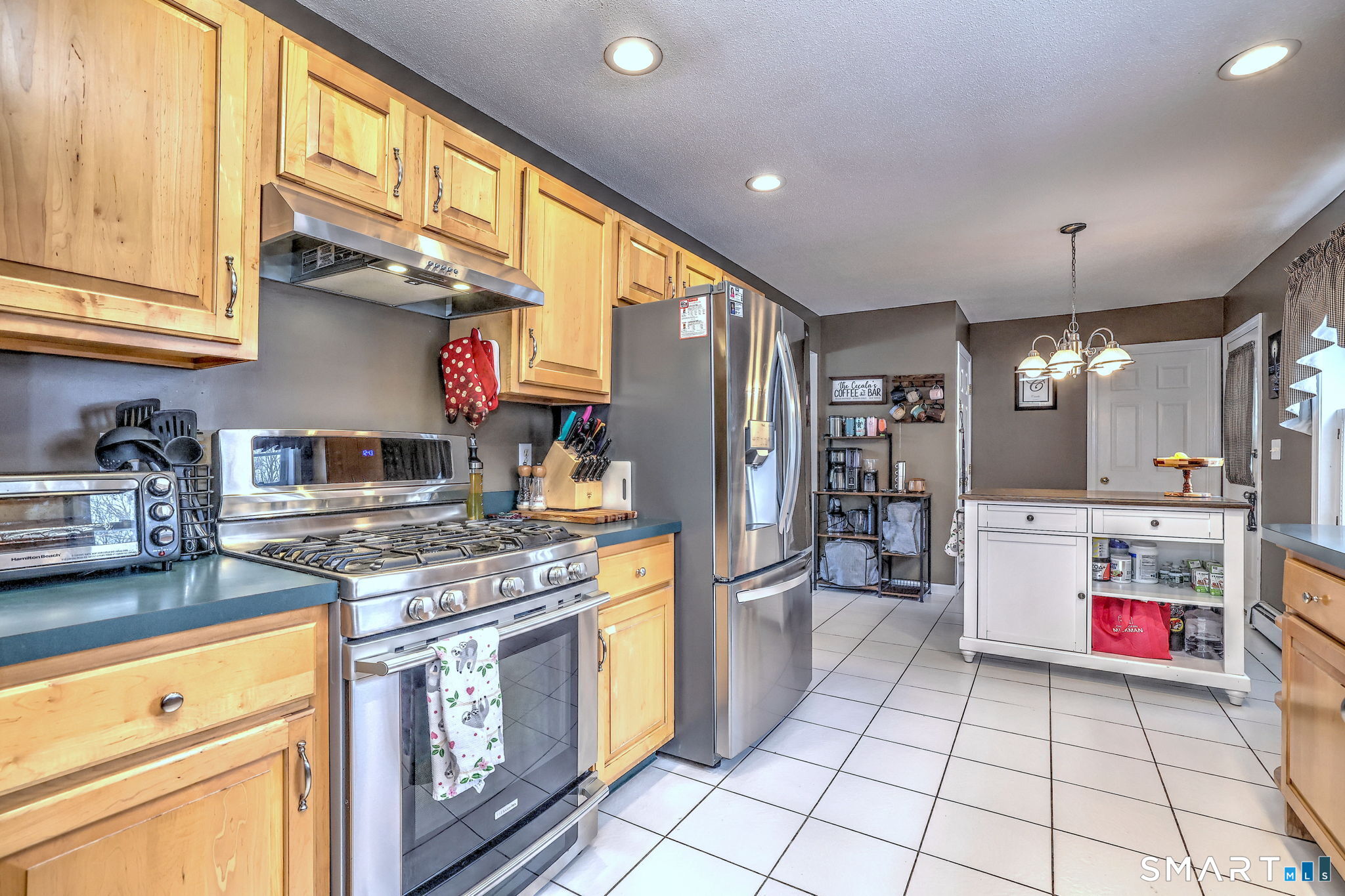 6 Laura Avenue Prospect, CT 06712 - Photo 11 of 38