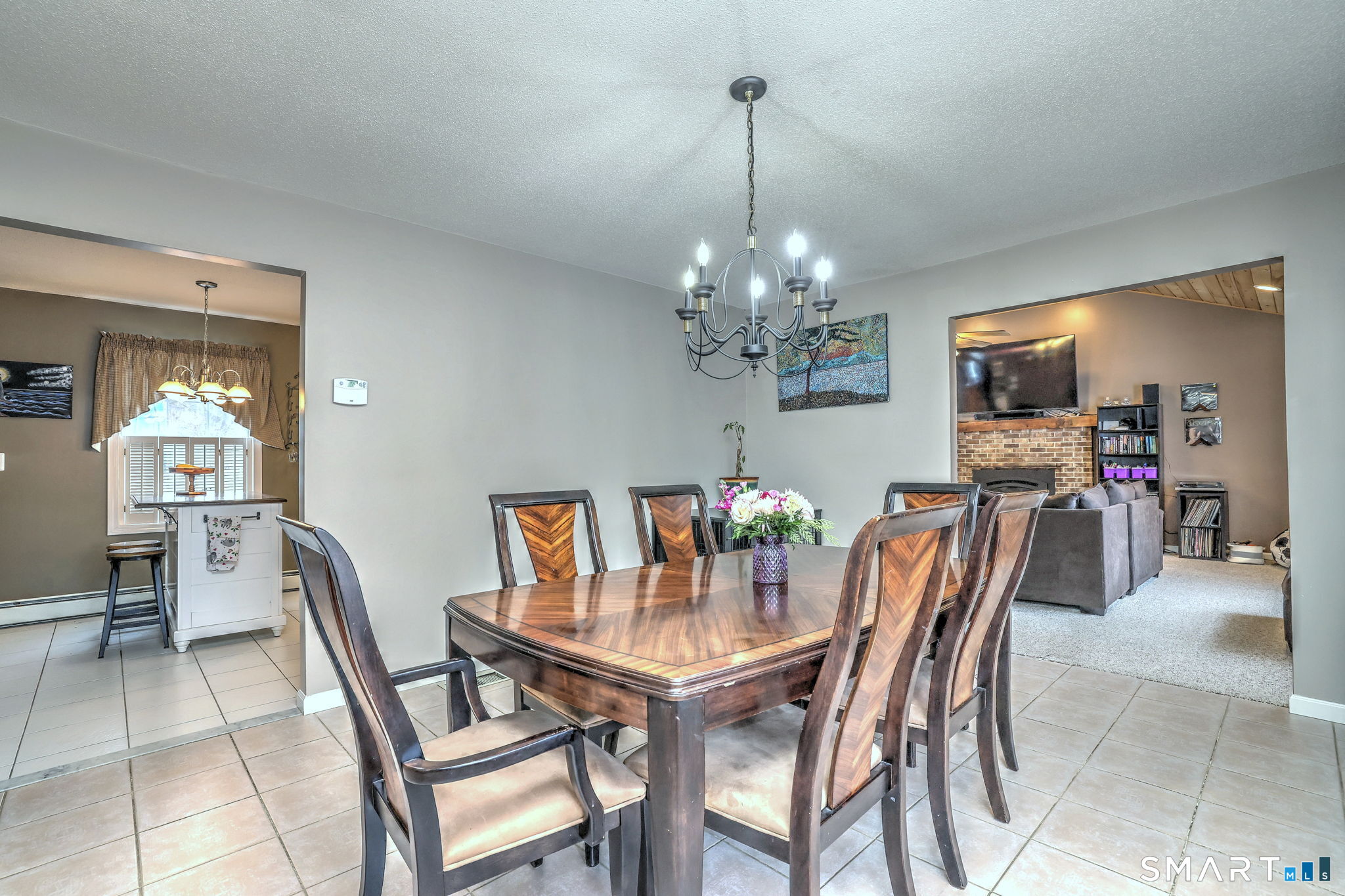 6 Laura Avenue Prospect, CT 06712 - Photo 2 of 38