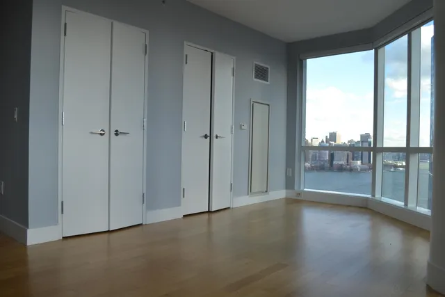 $1,488,000 | 77 Hudson Street, Unit 3209, Jersey City, NJ 07302