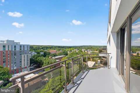 $2,150,000 | 1530 Key Boulevard, Unit 1310, Arlington, VA 22209