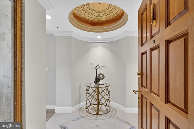 a view of entryway with a front door