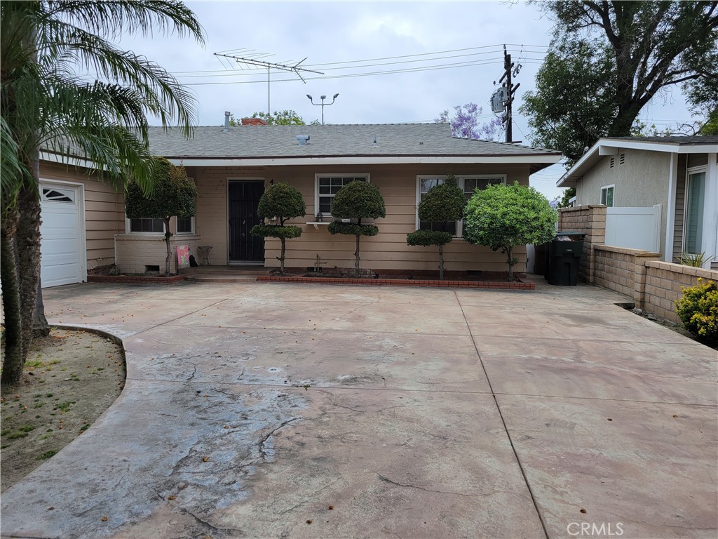 a view of a house with a patio