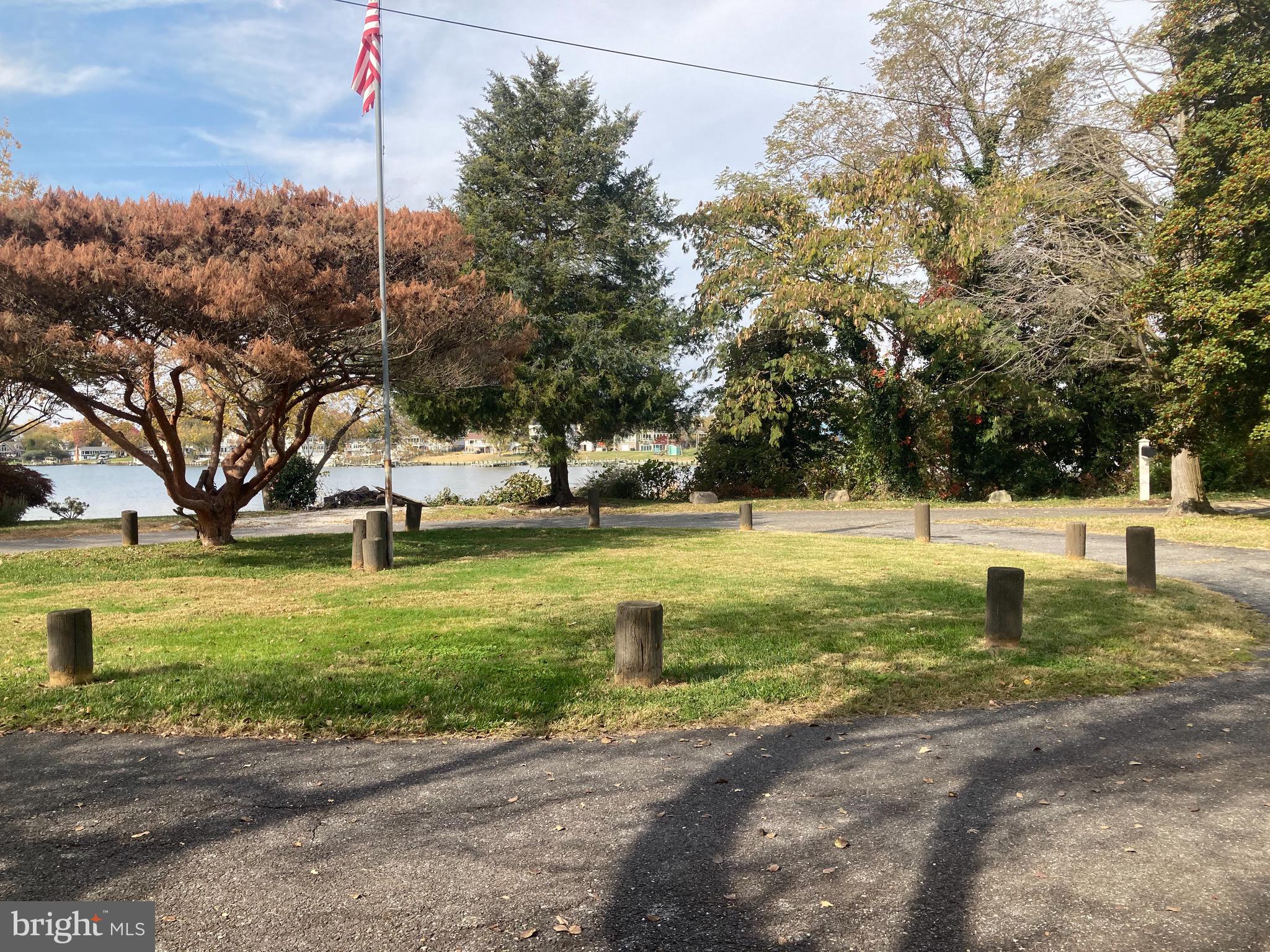 3911 Bayside Drive Edgewater, MD 21037 - Photo 15 of 28 View west across circle to Ramsey Bay/South River