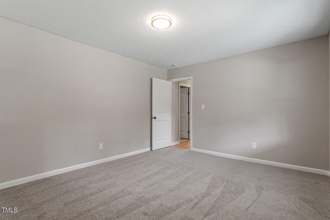 1018 McLaurin Avenue Durham, NC 27707 - Photo 24 of 36 1018 McLaurin Avenue_35