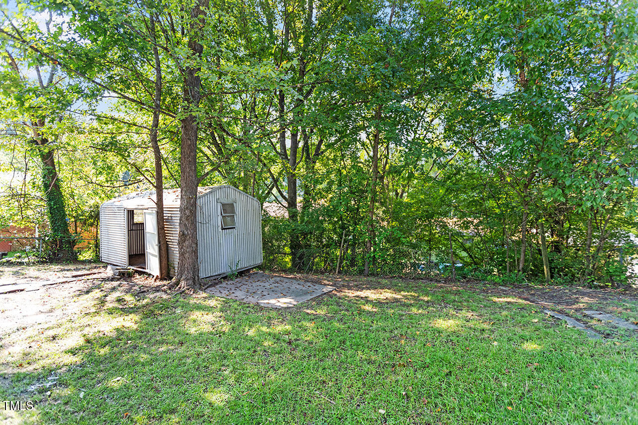 1018 McLaurin Avenue Durham, NC 27707 - Photo 32 of 36 1018 McLaurin Avenue_05
