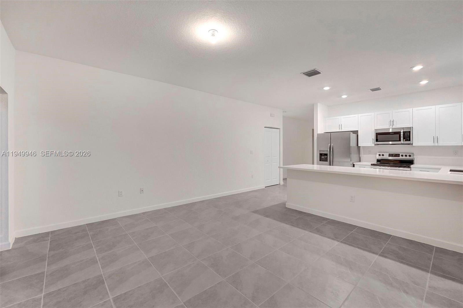 13405 Southwest 285th Street Homestead, FL 33033 - Photo 10 of 59