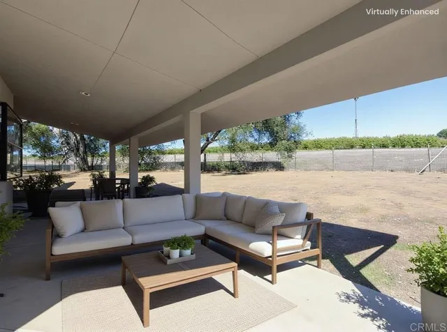 $985,000 | 2844 Live Oak Park Road, Fallbrook, CA 92028