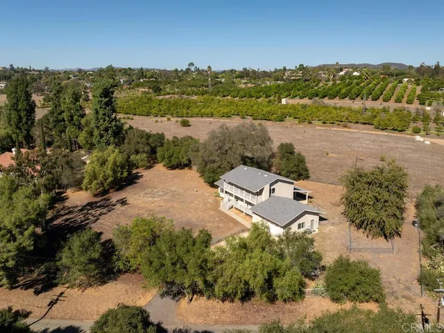 $929,000 | 2844 Live Oak Park Road, Fallbrook, CA 92028