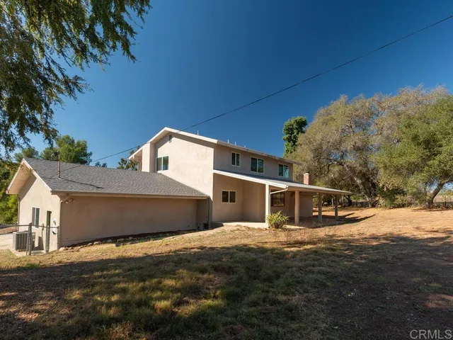$985,000 | 2844 Live Oak Park Road, Fallbrook, CA 92028