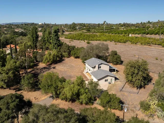$985,000 | 2844 Live Oak Park Road, Fallbrook, CA 92028