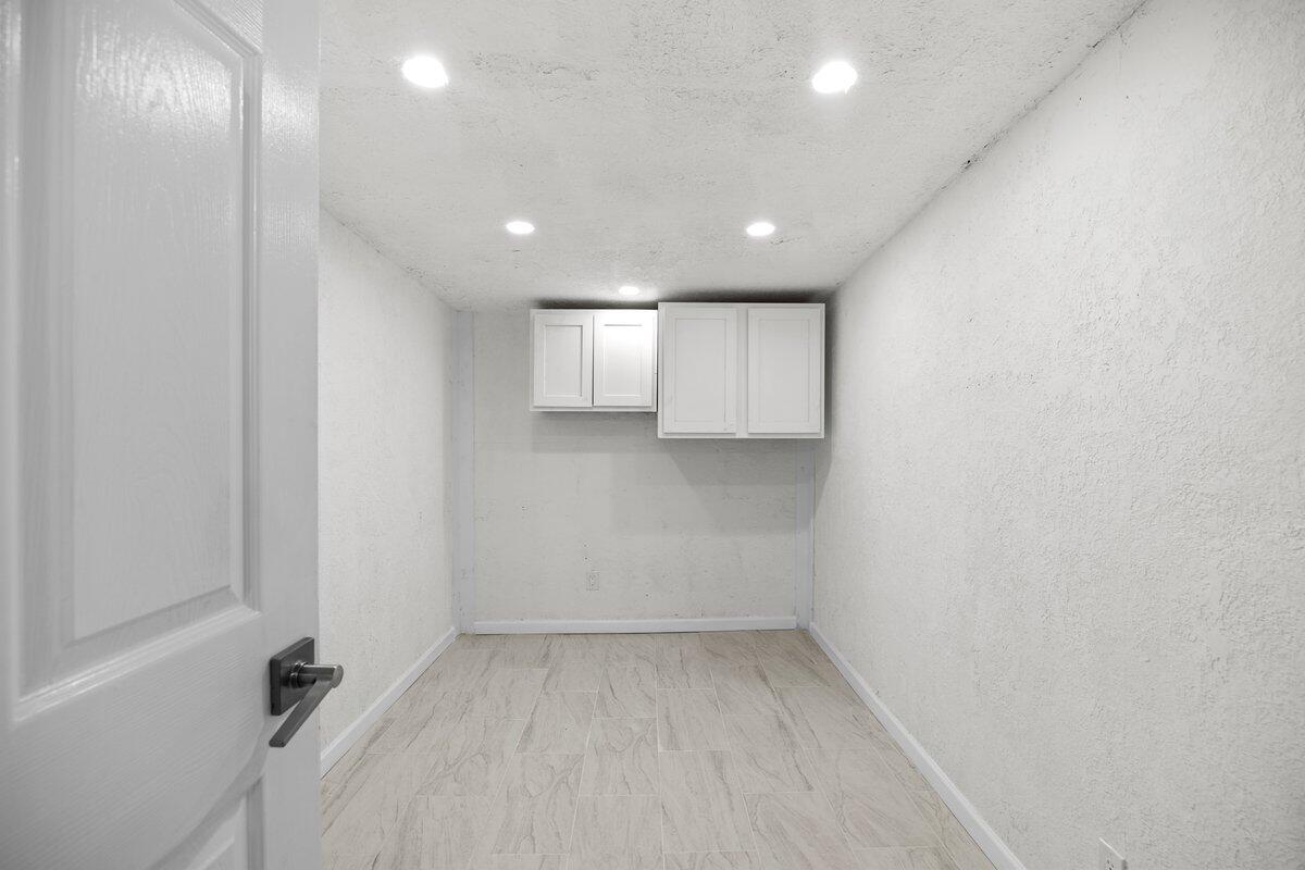 4352 Watkins Street Pace, FL 32571 - Photo 13 of 24