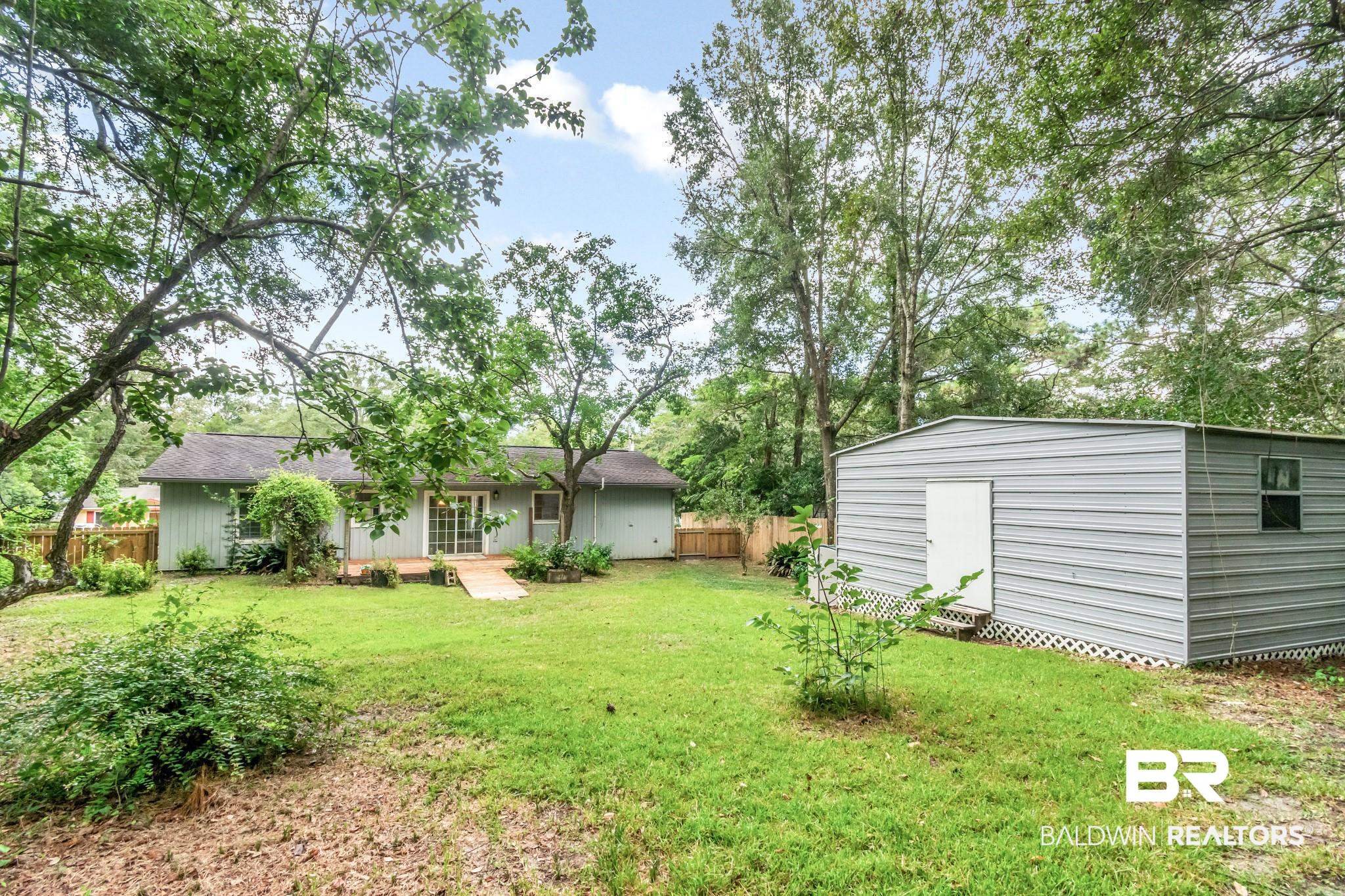 905 Kensington Drive Mobile, AL 36608 - Photo 2 of 16