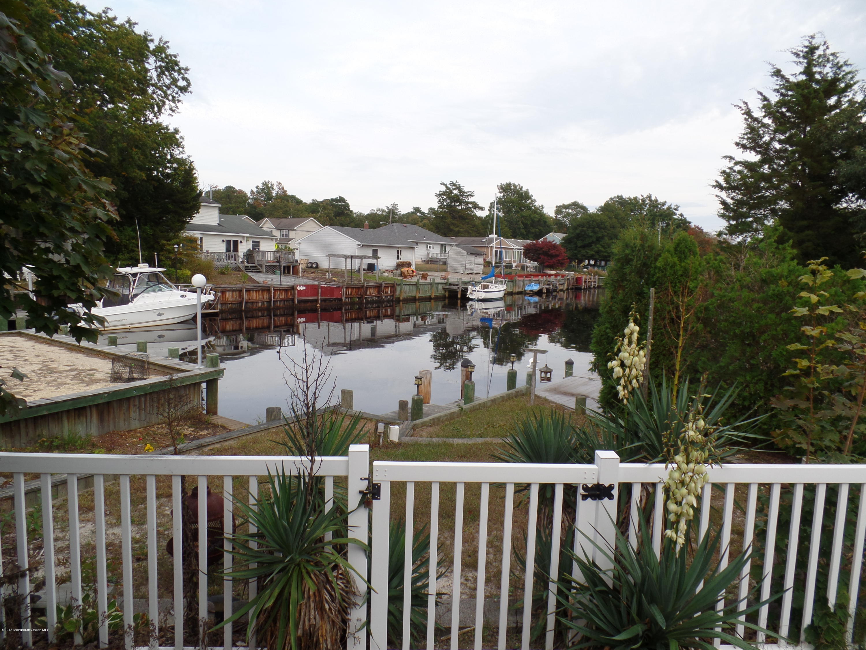 111 Sand Road Bayville, NJ 08721 - Photo 19 of 24 SAM_2101