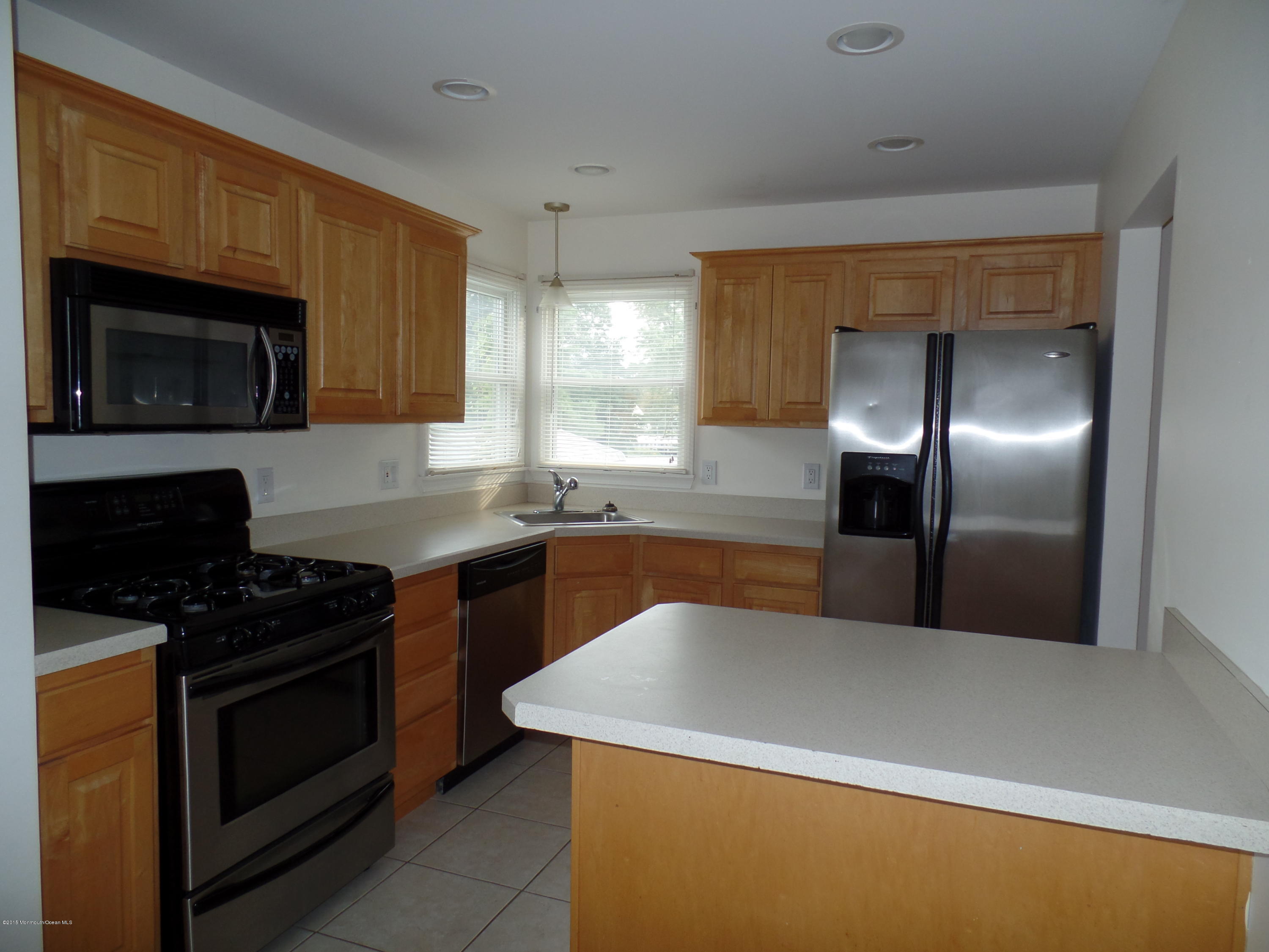 111 Sand Road Bayville, NJ 08721 - Photo 5 of 24 SAM_2067