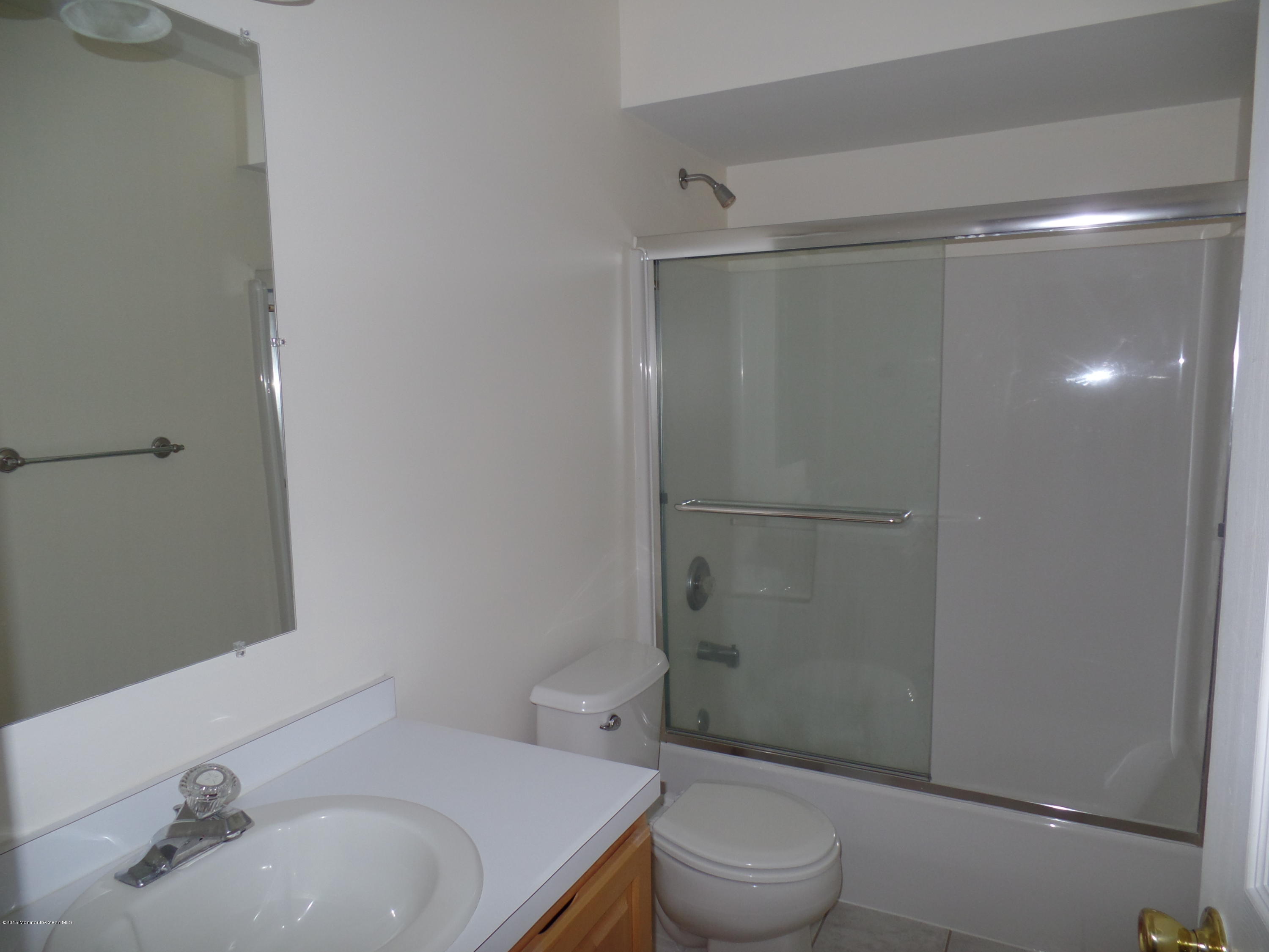 111 Sand Road Bayville, NJ 08721 - Photo 7 of 24 SAM_2090