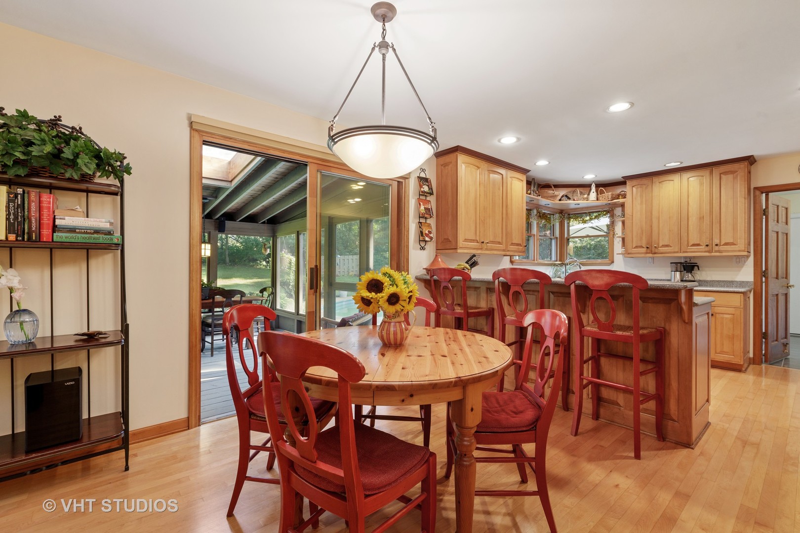 7020 Red Barn Road Crystal Lake, IL 60012 - Photo 10 of 36