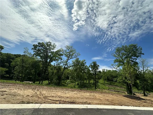 $519,900 | Lot 6 Copper Hill Drive, Parkville, MO 64152