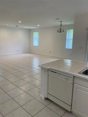 $2,800 | 713 Northeast 4th Street, Hallandale Beach, FL 33009