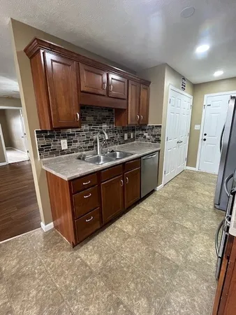 $1,700 | 308 Grant Avenue, Oak Grove, KY 42262