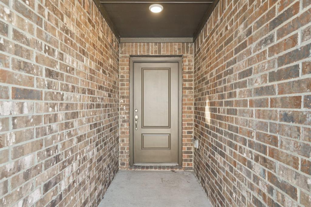 609 Bassett Hall Road Fate, TX 75189 - Photo 3 of 33