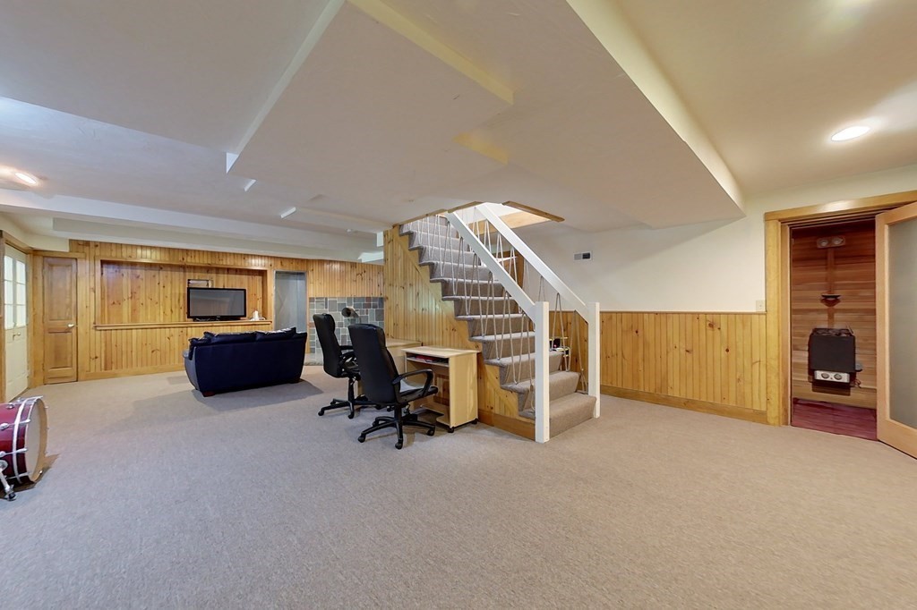 80 Tyler Road Townsend, MA 01469 - Photo 34 of 42