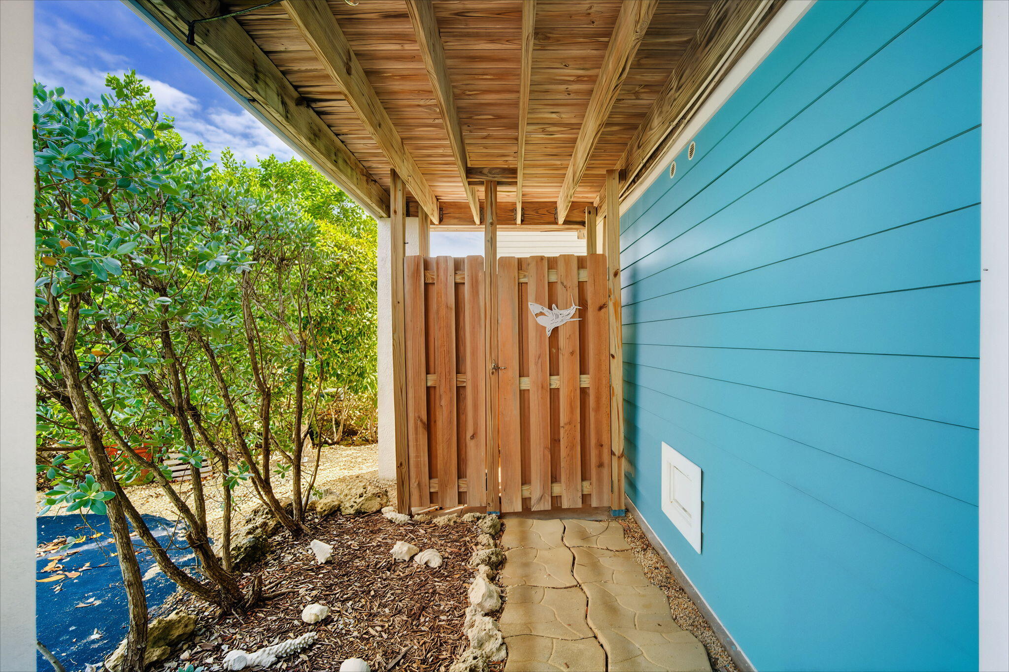 569 Pirates Road Summerland Key, FL 33042 - Photo 53 of 69 81-web-or-mls-569 Pirates Rd - 081