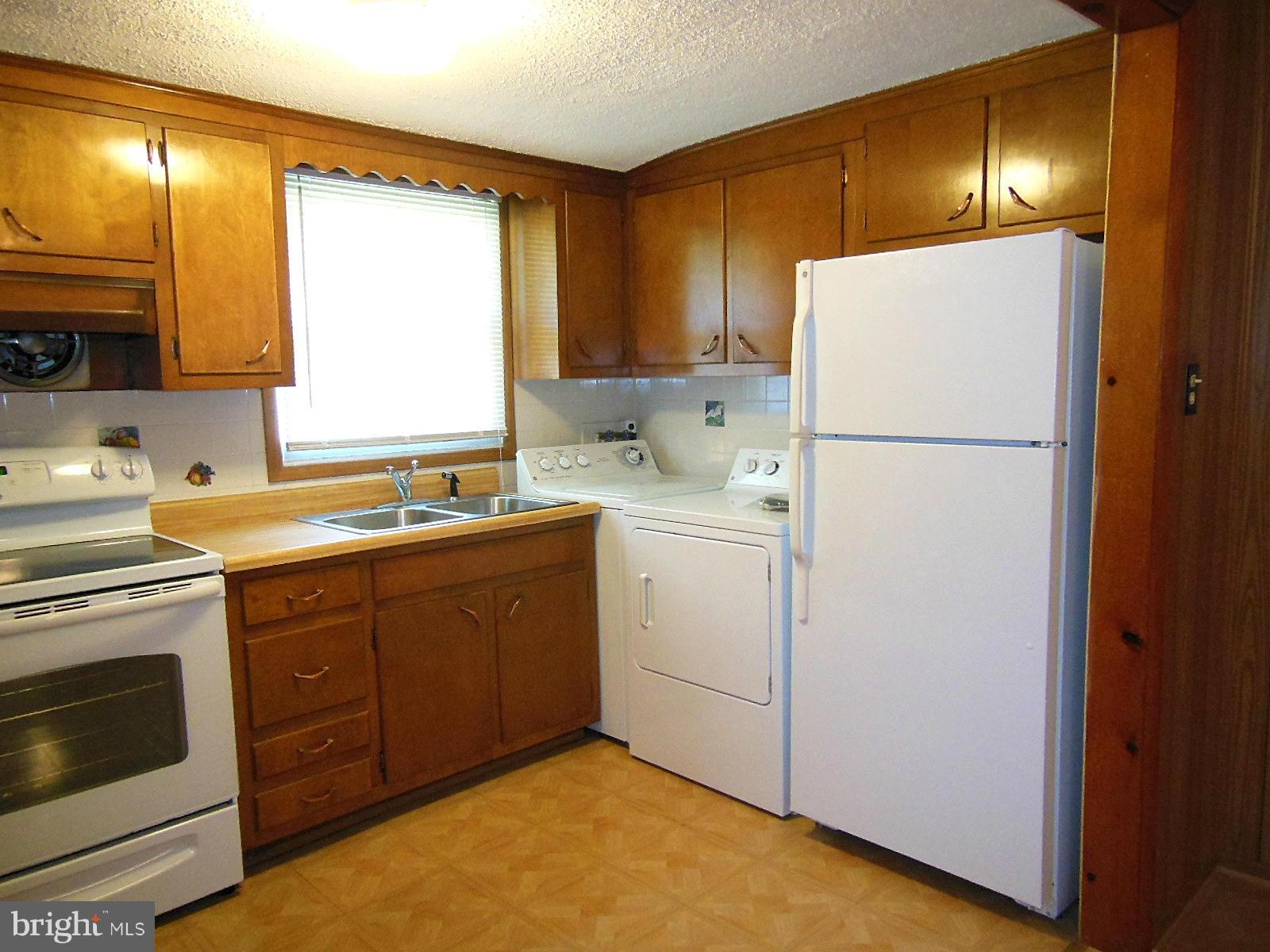 115 South Tollgate Road Owings Mills, MD 21117 - Photo 19 of 30 Kitchen