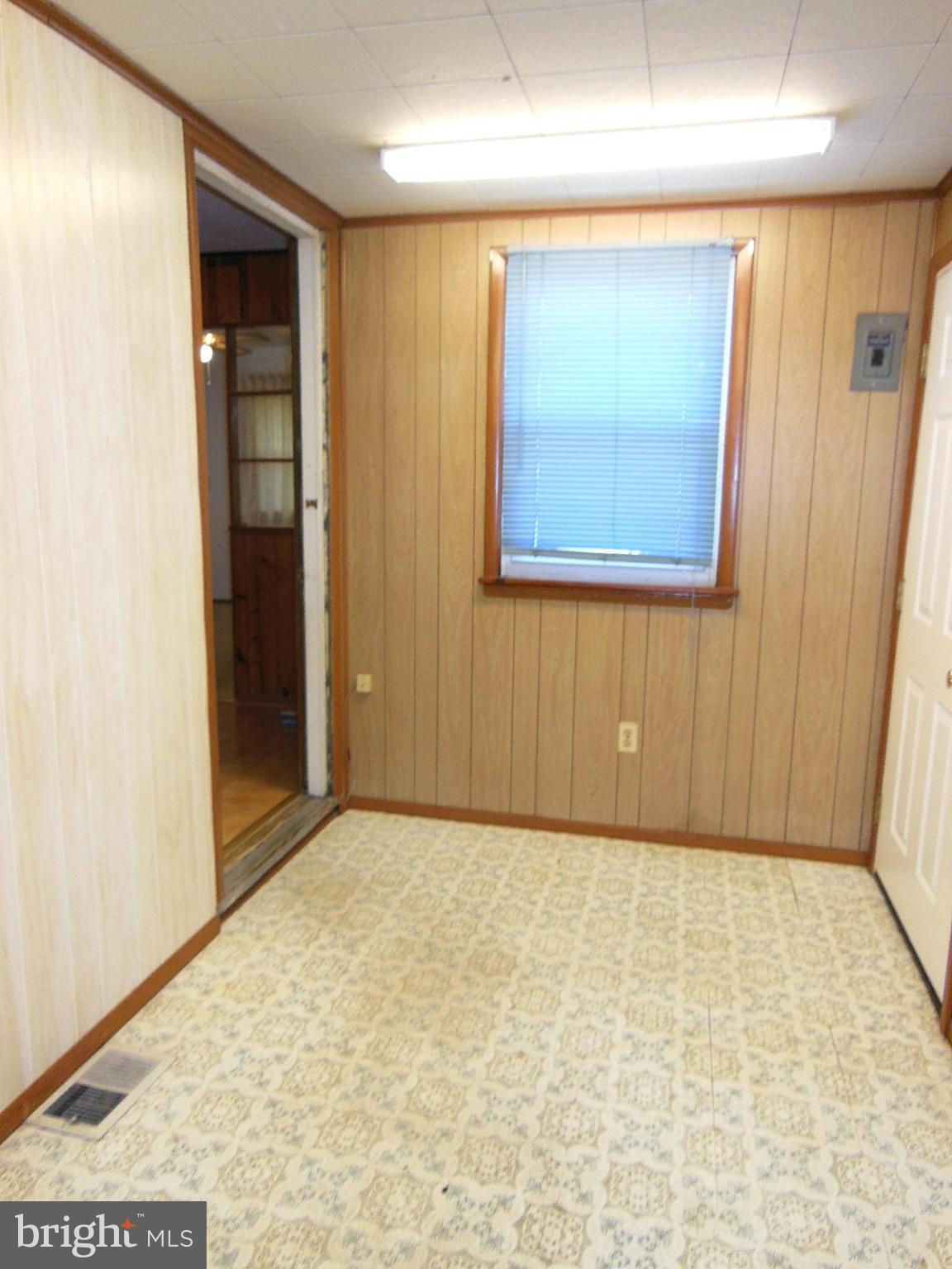 115 South Tollgate Road Owings Mills, MD 21117 - Photo 22 of 30 Interior (General)
