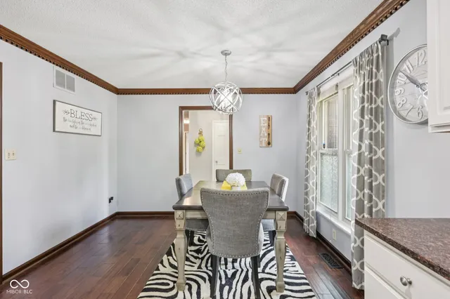 $380,000 | 135 Westmoor Drive, Lebanon, IN 46052