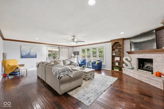 $380,000 | 135 Westmoor Drive, Lebanon, IN 46052