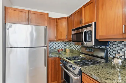 $679,000 | 950 Harrison Street, Unit 215, San Francisco, CA 94107
