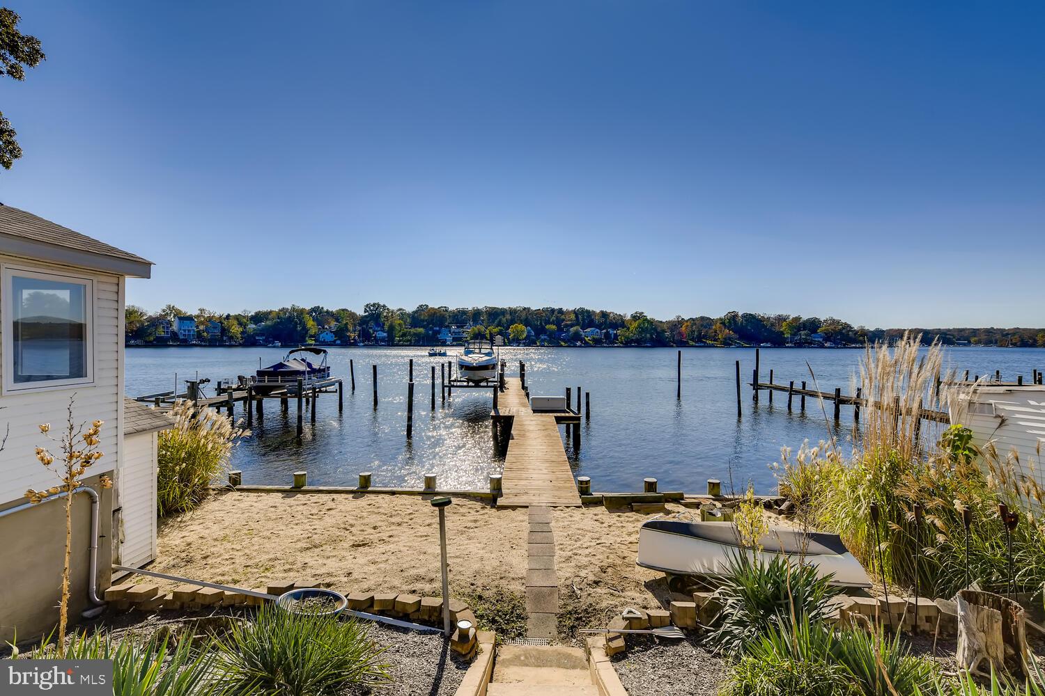 418 Carvel Beach Road Curtis Bay, MD 21226 - Photo 48 of 54 a view of a terrace with chairs