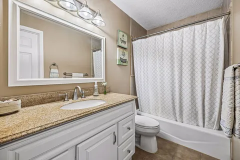 $424,999 | 506 Laredo Lane, Chanhassen, MN 55317