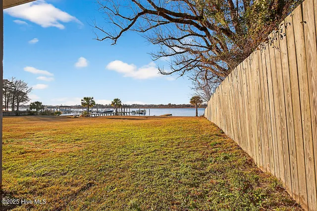 $775,000 | 304 Madam Moores Lane, New Bern, NC 28562