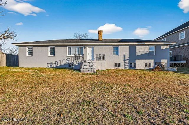 $775,000 | 304 Madam Moores Lane, New Bern, NC 28562