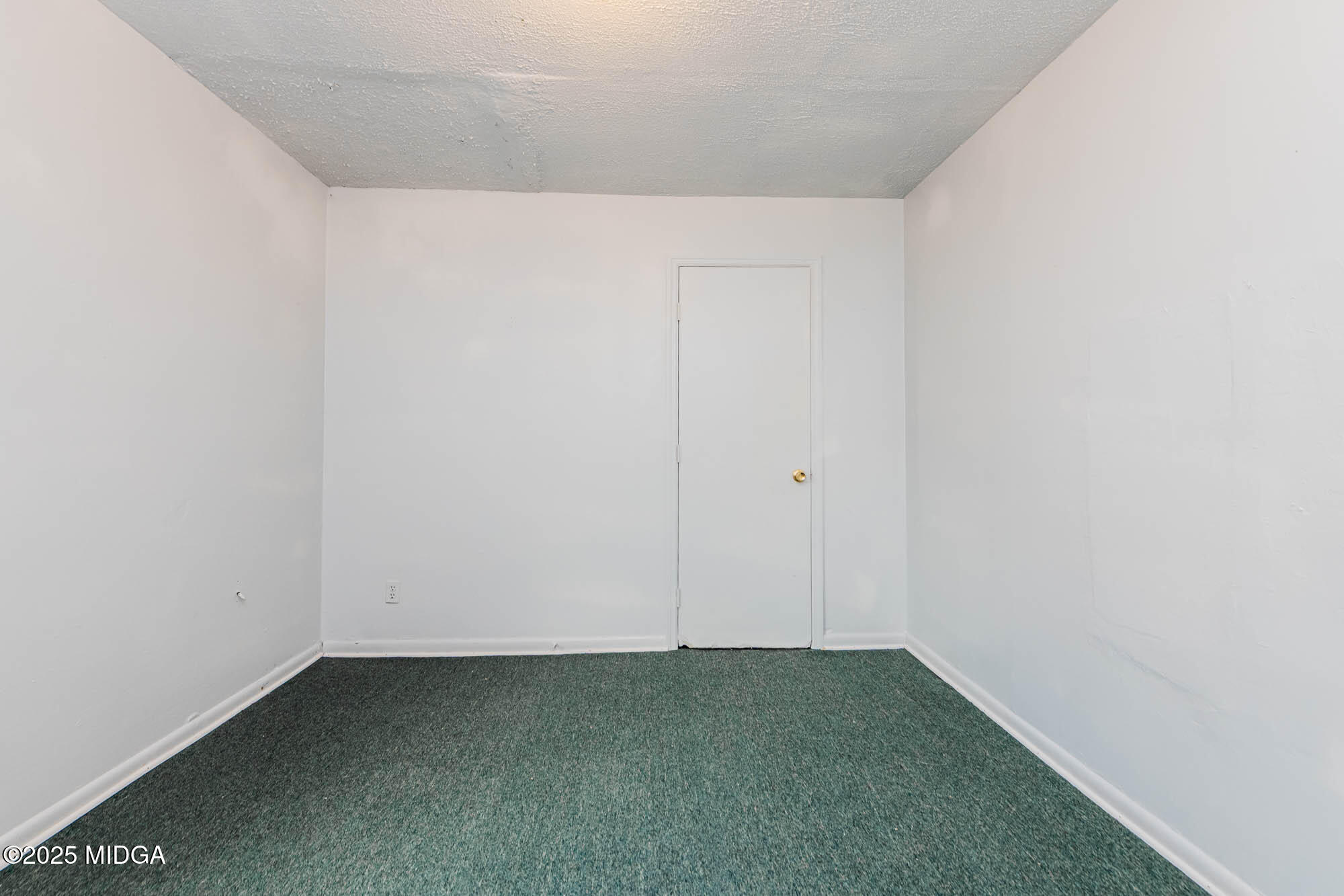 125 Suzanne Drive Warner Robins, GA 31093 - Photo 19 of 50 a view of small space