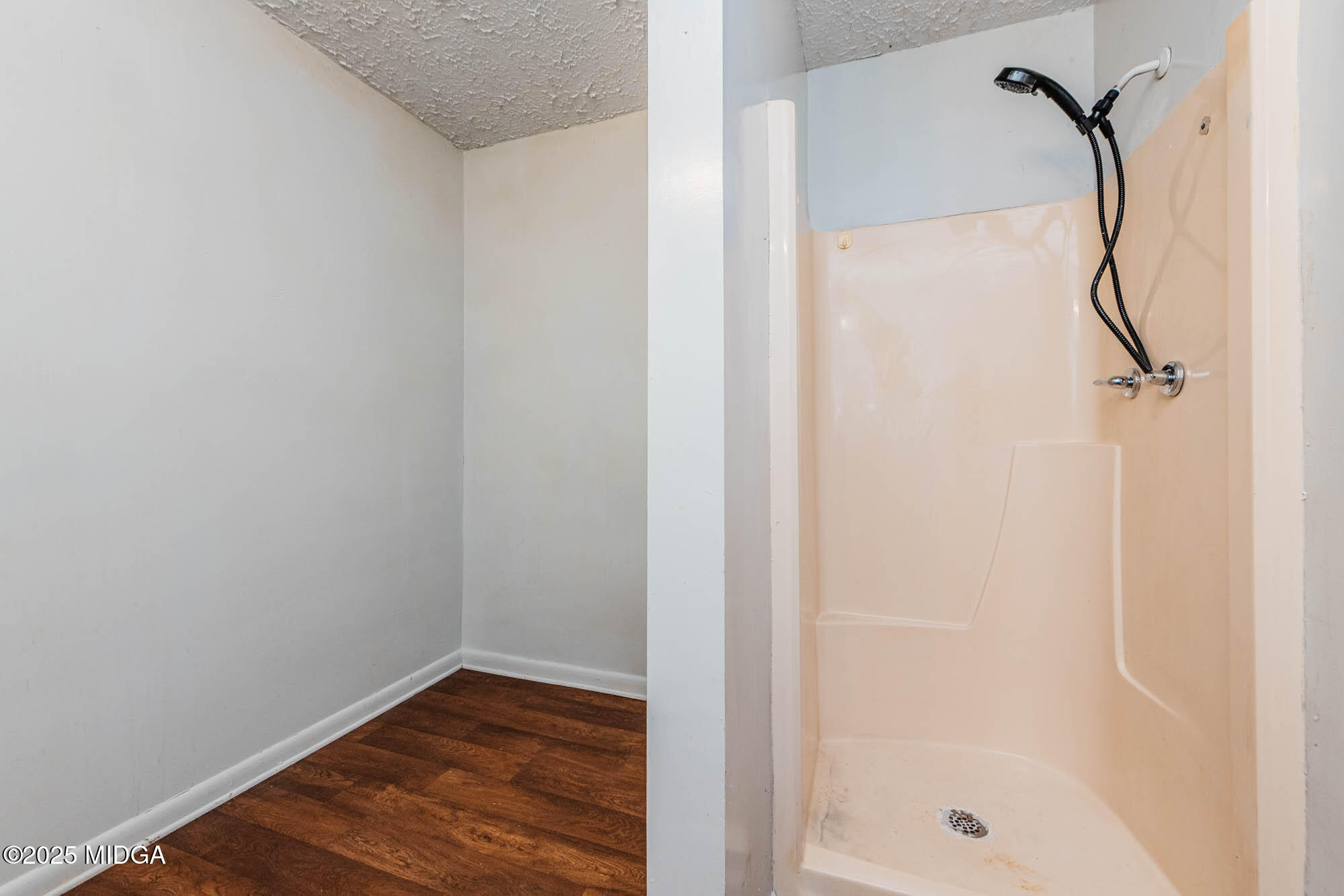 125 Suzanne Drive Warner Robins, GA 31093 - Photo 43 of 50 a view of a small space