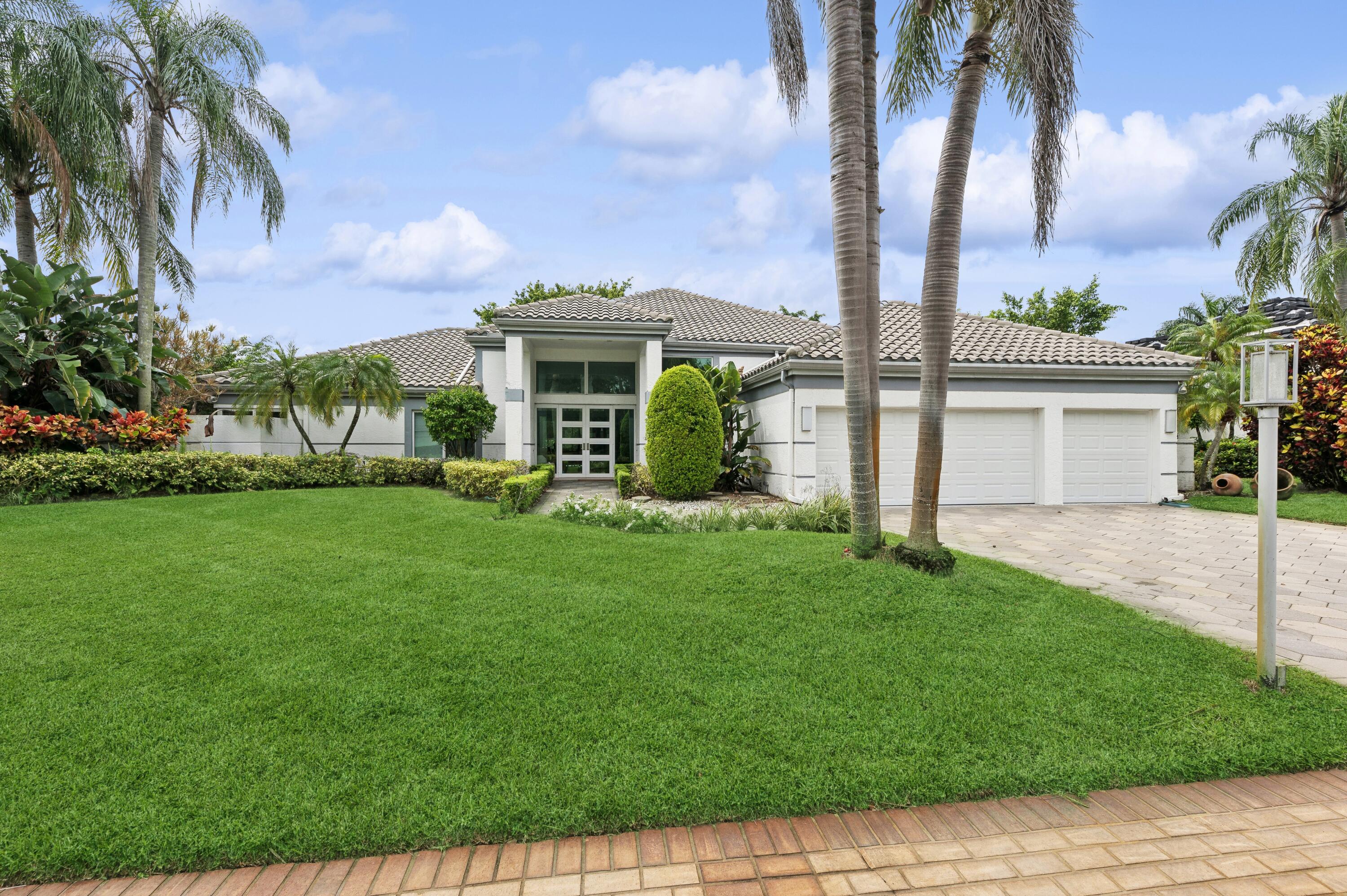 17296 Northway Circle Boca Raton, FL 33496 - Photo 7 of 20 01_17296-Northway-Circle_Front-View_Prin