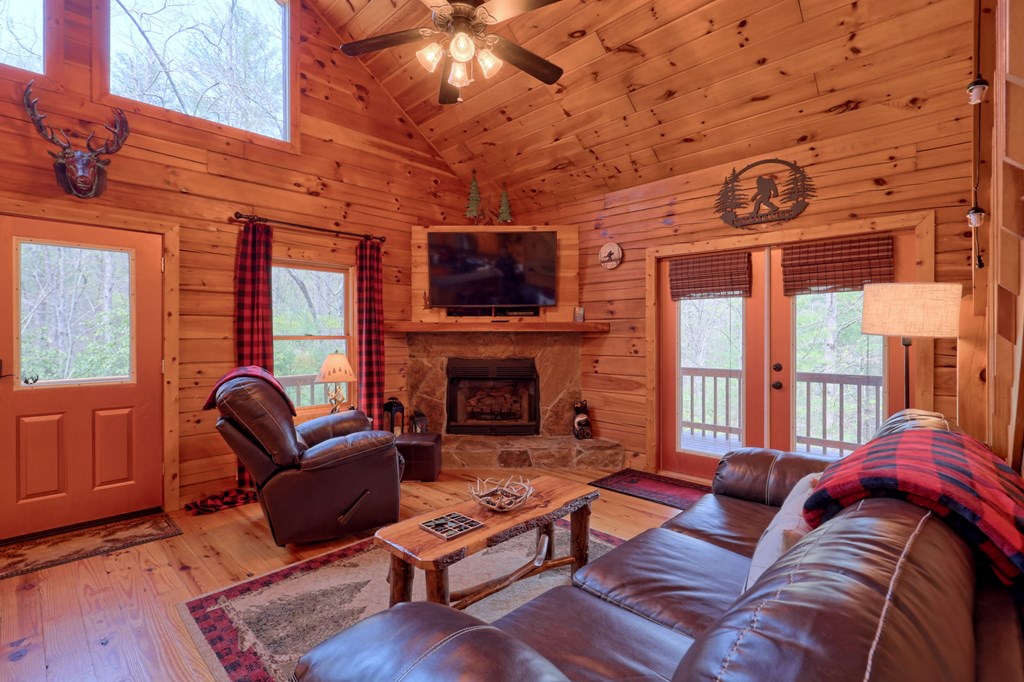 65 Laurelwood Circle Murphy, NC 28906 - Photo 13 of 66