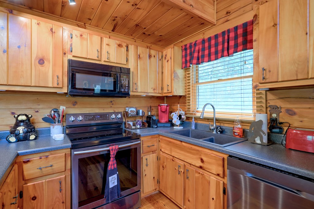 65 Laurelwood Circle Murphy, NC 28906 - Photo 18 of 66
