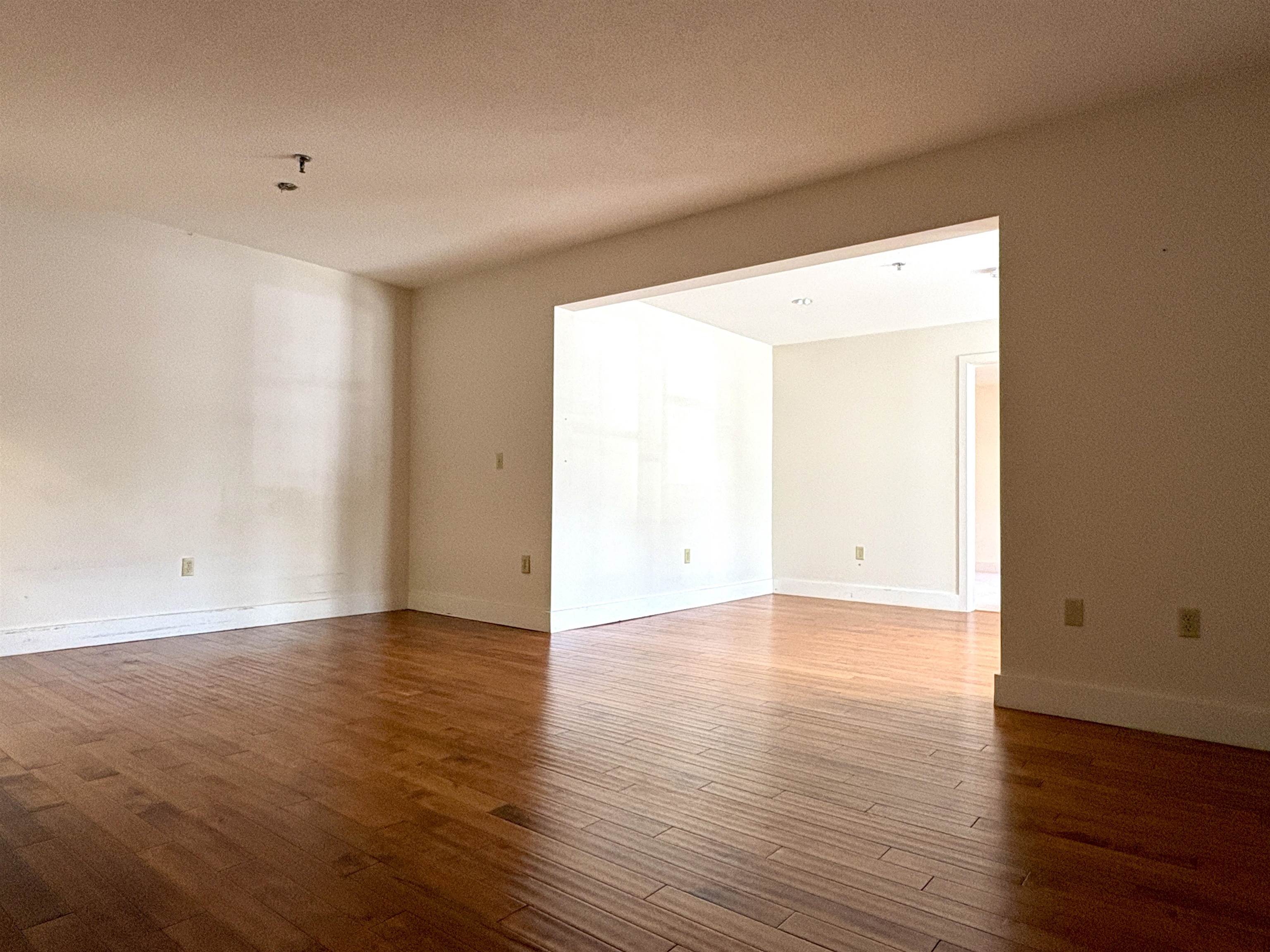 53 Lyme Road, Unit 5 Hanover, NH 03755 - Photo 4 of 11