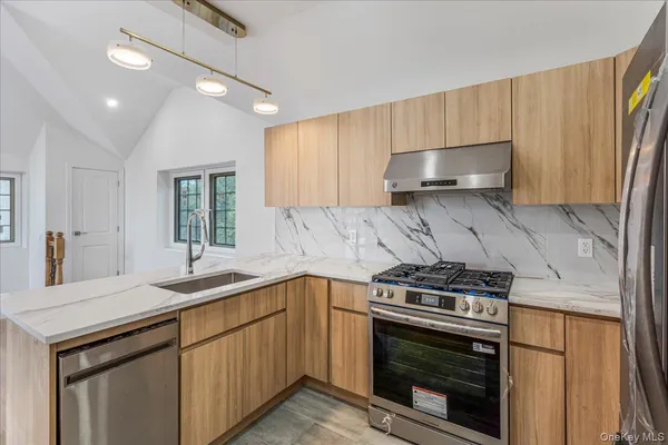 $1,650,000 | 150-33 Hawtree Street | Ozone Park