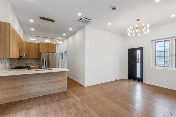 $1,650,000 | 150-33 Hawtree Street | Ozone Park