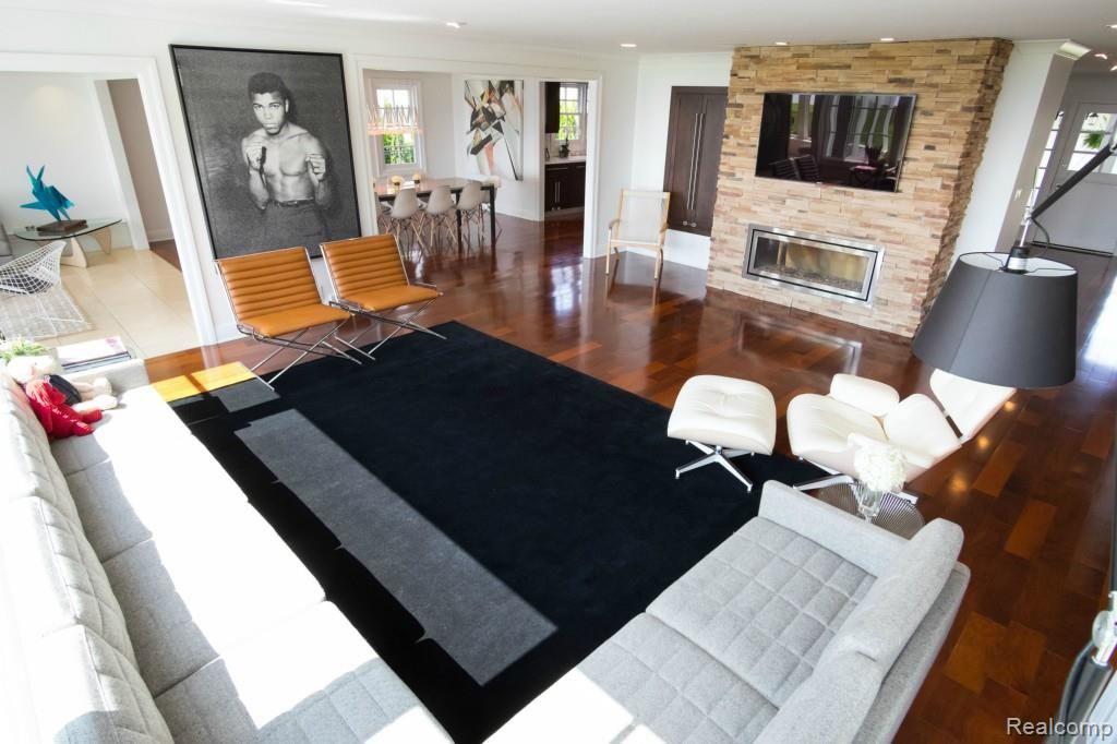 988 Lake Shore Road Grosse Pointe, MI 48236 - Photo 16 of 60 CH14.jpg