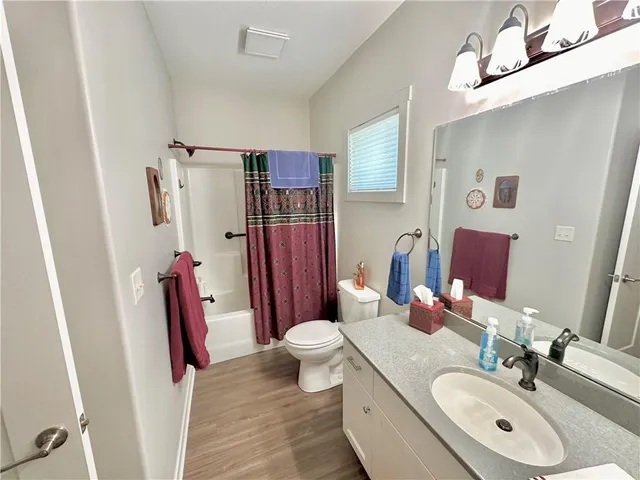 $489,900 | 2820 Tranquility Court, Maryville, MO 64468